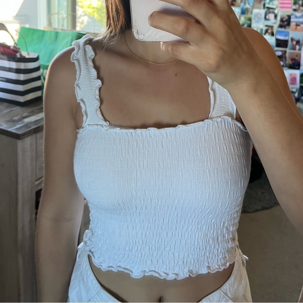 Holister ruffle tank top